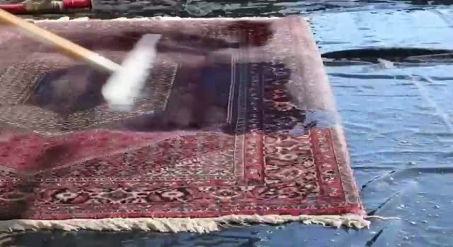 Vidéo restauration de tapis 17